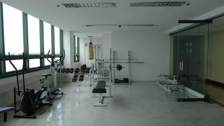 1BR Condo for Rent07