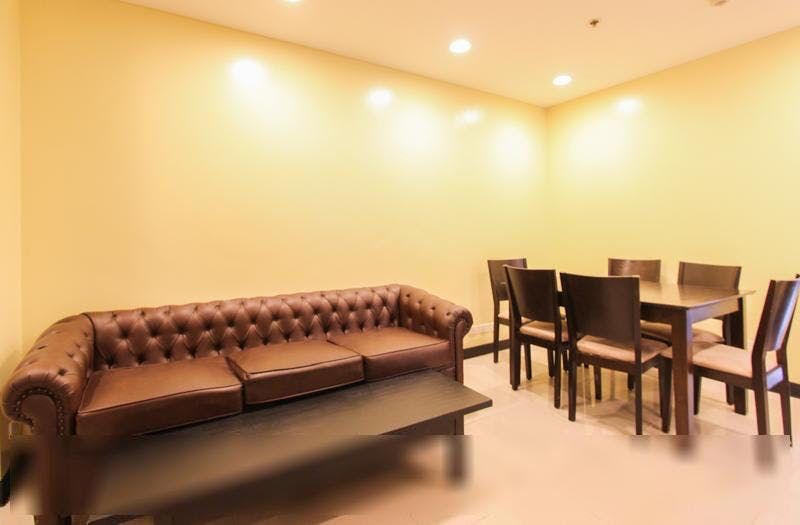 "1BR Condo for Rent in Penhurst Parkplace, BGC - Bonifacio Global City,"04