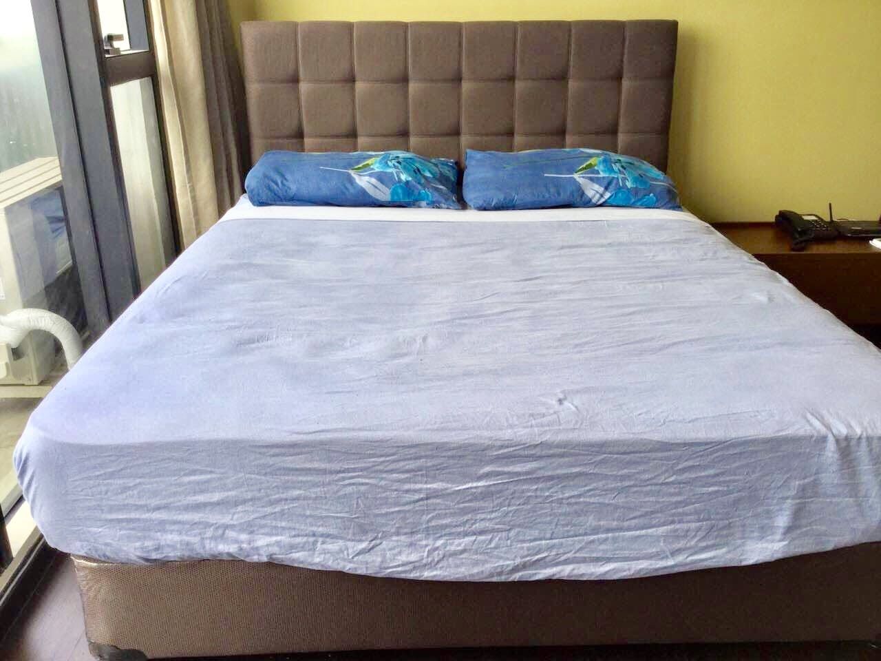 "Studio Condo for Rent in The Knightsbridge Residences, Poblacion, Maka"07