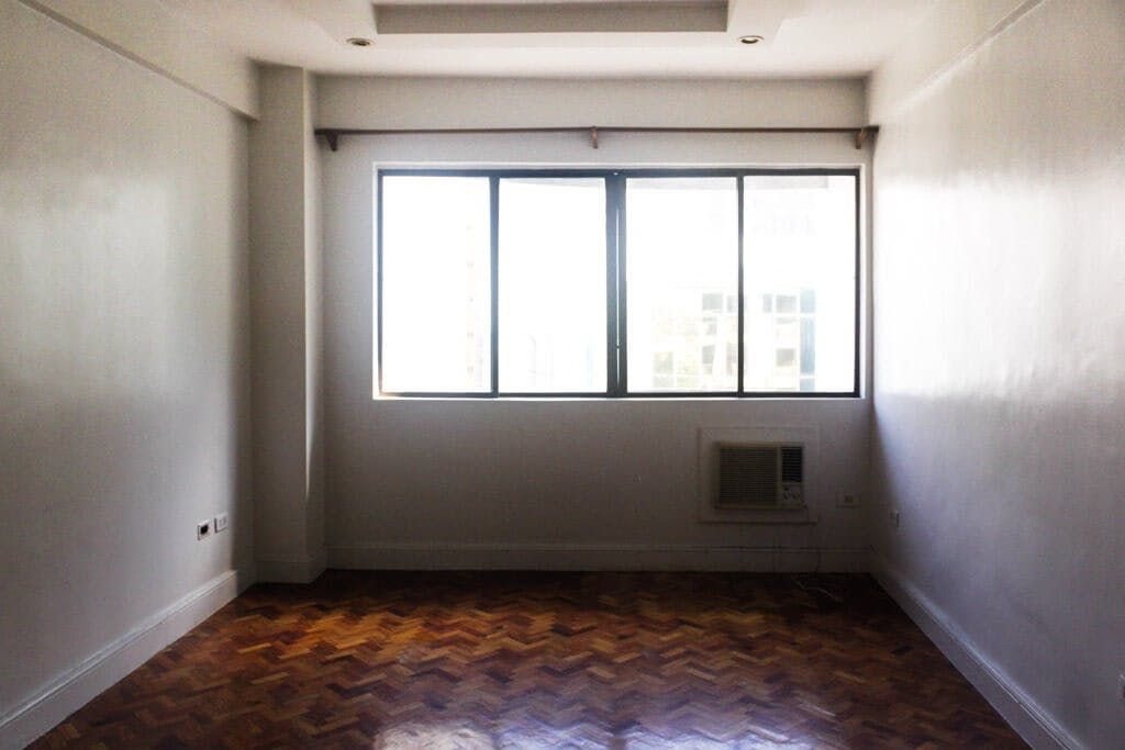 4BR Condo for Rent04