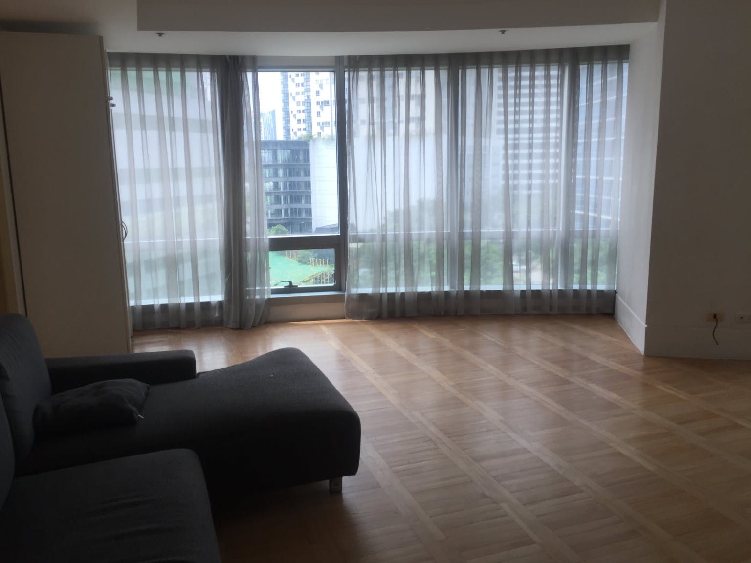 "3BR Condo for Rent in One McKinley Place, BGC - Bonifacio Global City,"04