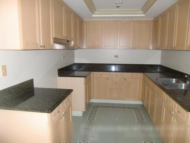 3BR Condo for Rent04