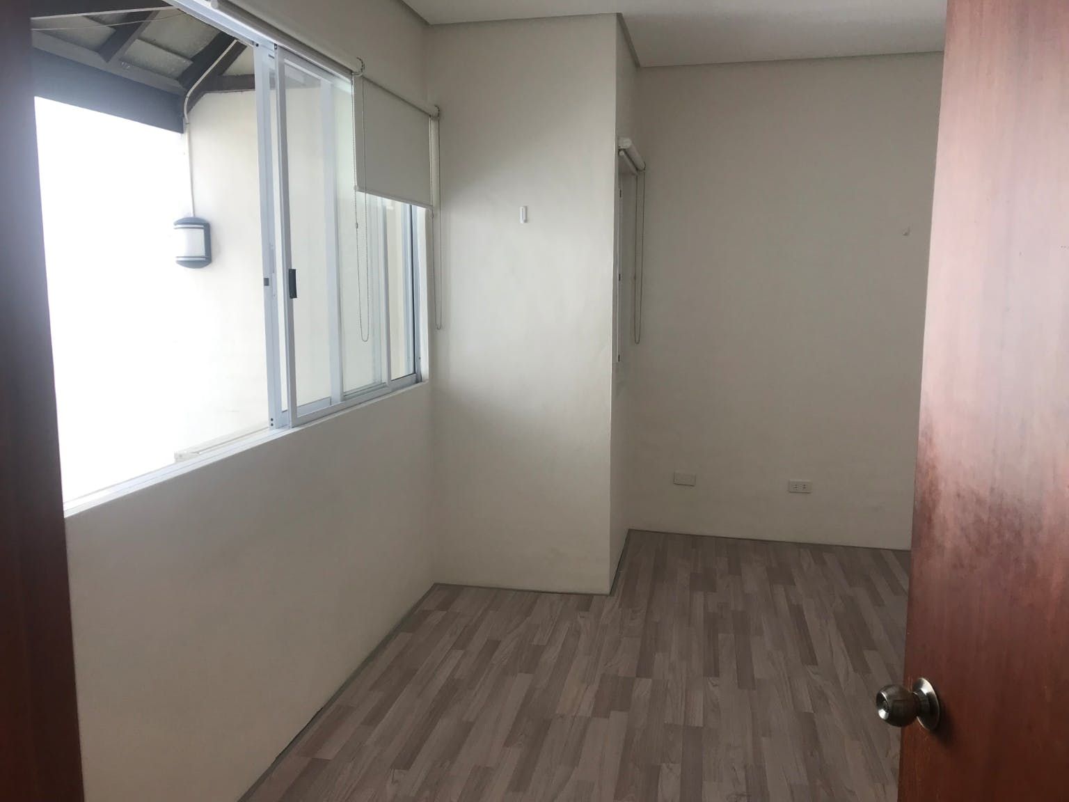 2BR Condo for Rent08