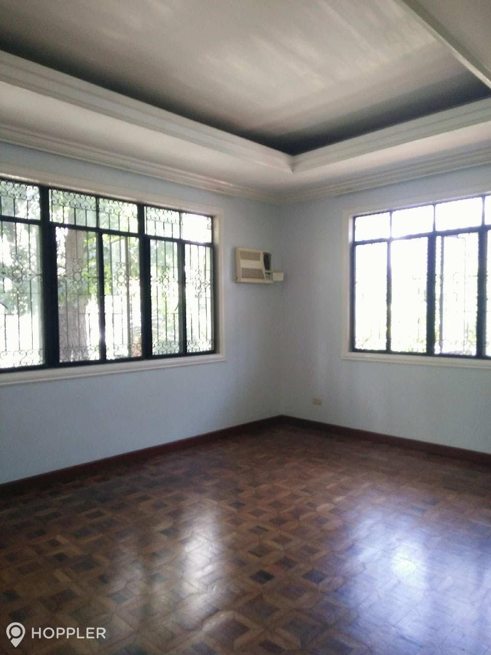 "4BR House for Rent in San Lorenzo Village, Makati"09