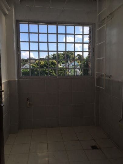 "3BR Townhouse for Rent in New Manila, Quezon City"08