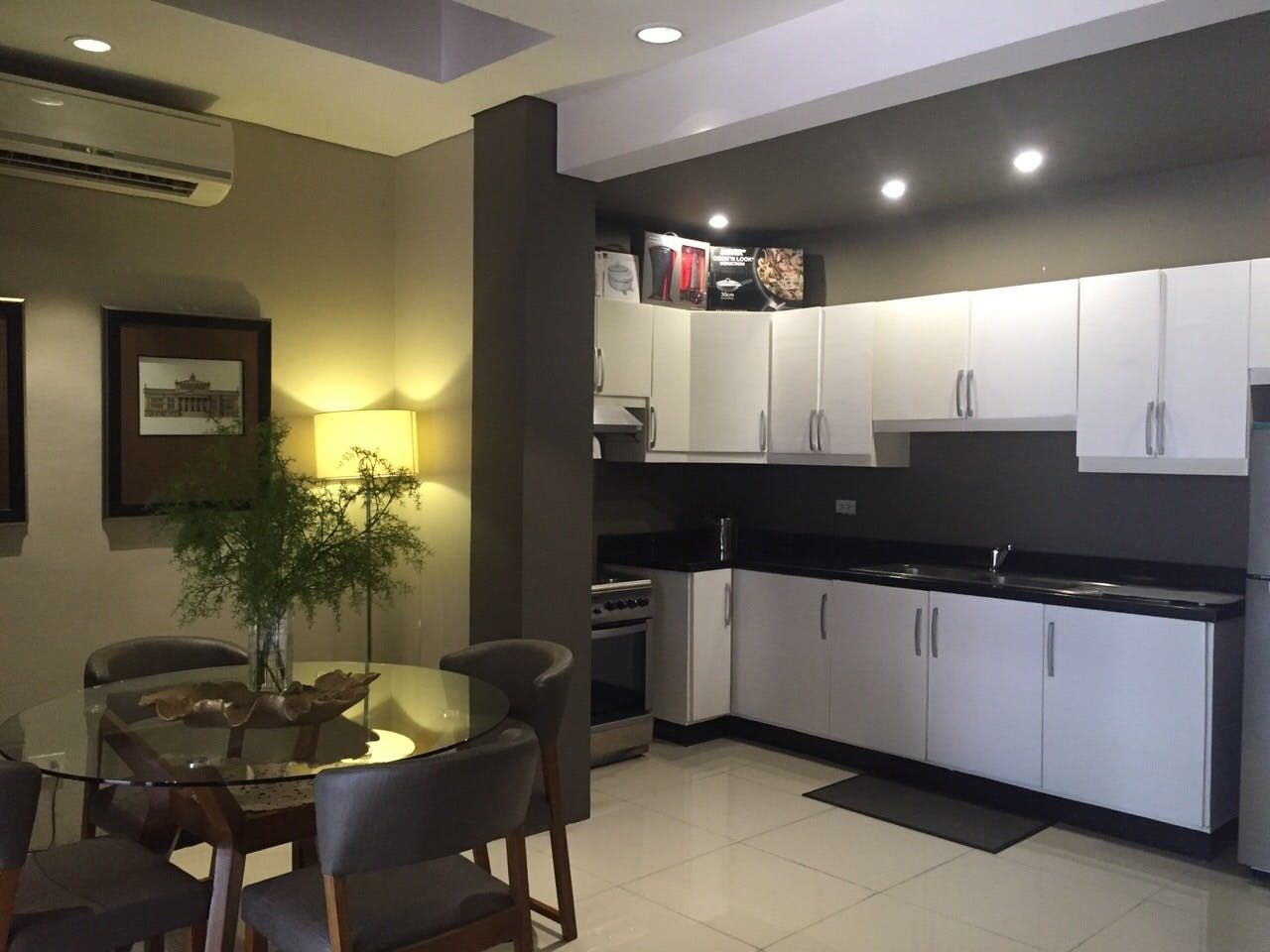 "3BR Townhouse for Rent in New Manila, Quezon City"10