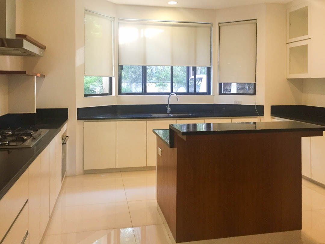 "4BR House for Rent in Ayala Alabang Village, Muntinlupa"04