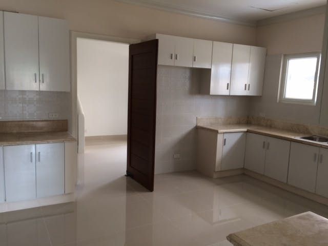 "4BR House for Rent in Valle Verde 5, Pasig"04