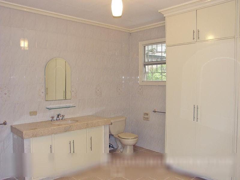 "4BR House for Rent in Ayala Alabang Village, Muntinlupa"04