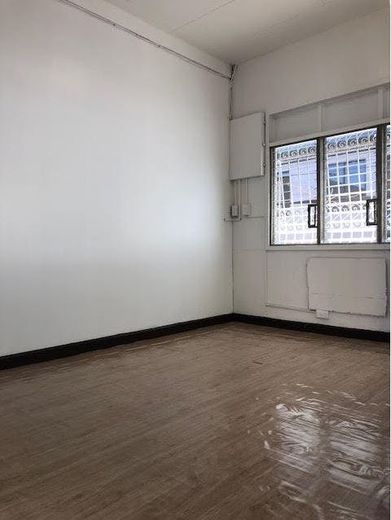 "3BR House for Rent in Carmona, Makati"01
