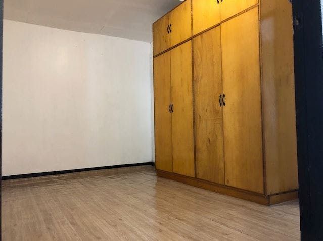 "3BR House for Rent in Carmona, Makati"06