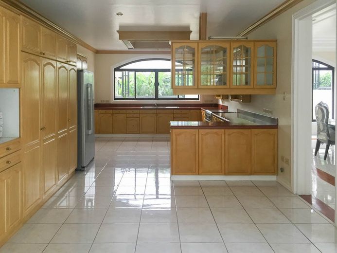 "4BR