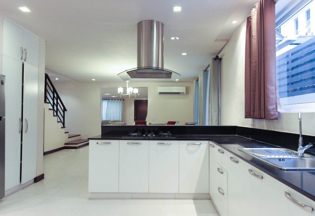"3BR House for Rent in San Lorenzo Village, Makati"08