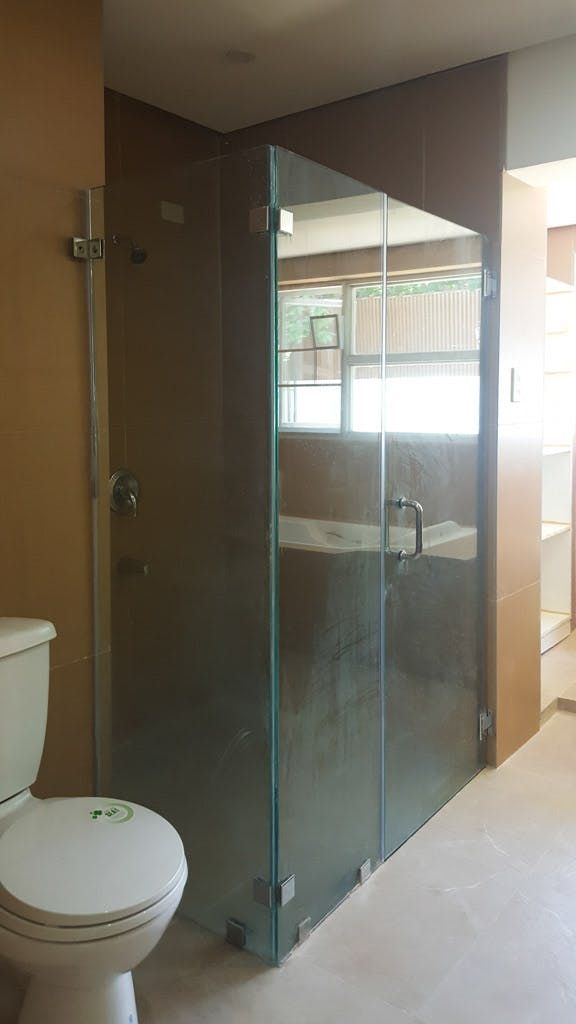 "4BR House for Rent in Dasmari?as Village, Makati"04