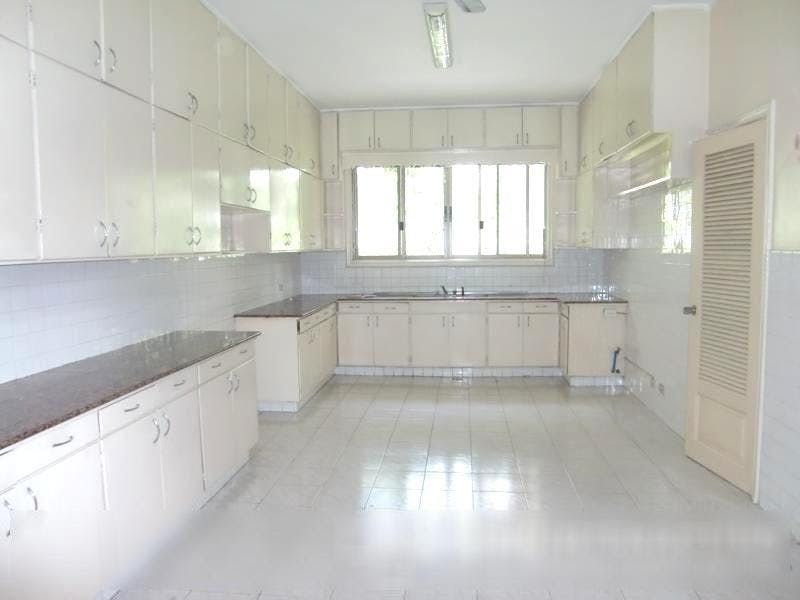 "4BR House for Rent in Forbes Park, Makati"07