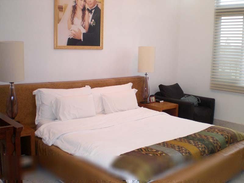"3BR House for Rent in Portofino, Muntinlupa"08