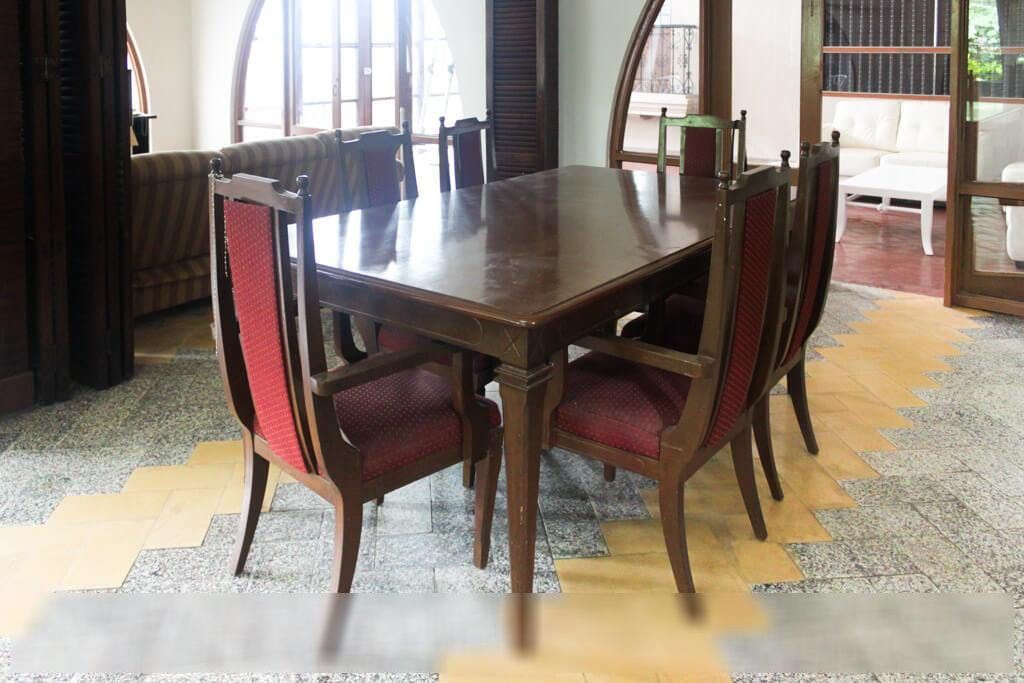 "3BR House for Rent in San Lorenzo Village, Makati"10
