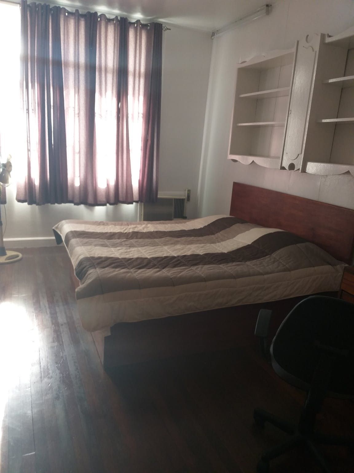 "5BR House for Rent in Magallanes, Makati"08