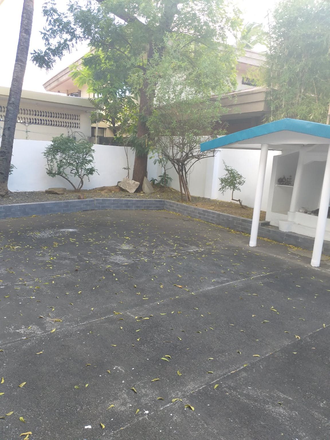 "5BR House for Rent in Magallanes, Makati"10