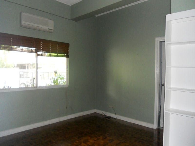 "4BR House for Rent in Dasmari?as Village, Makati"10