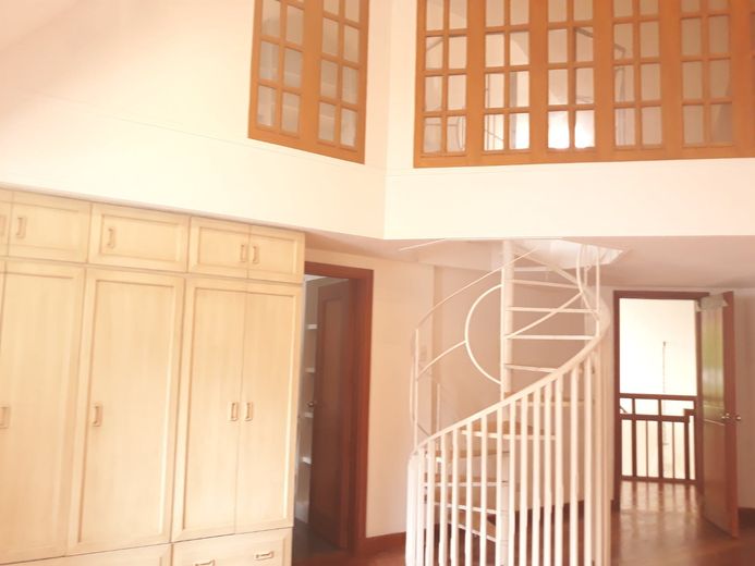 "3BR House for Rent in Ayala Alabang Village, Muntinlupa"01