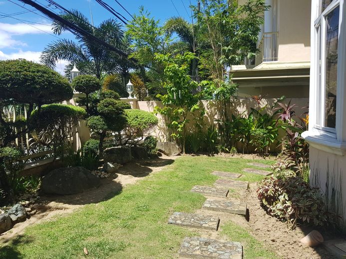 "4BR House for Rent in Ayala Alabang Village, Muntinlupa"01