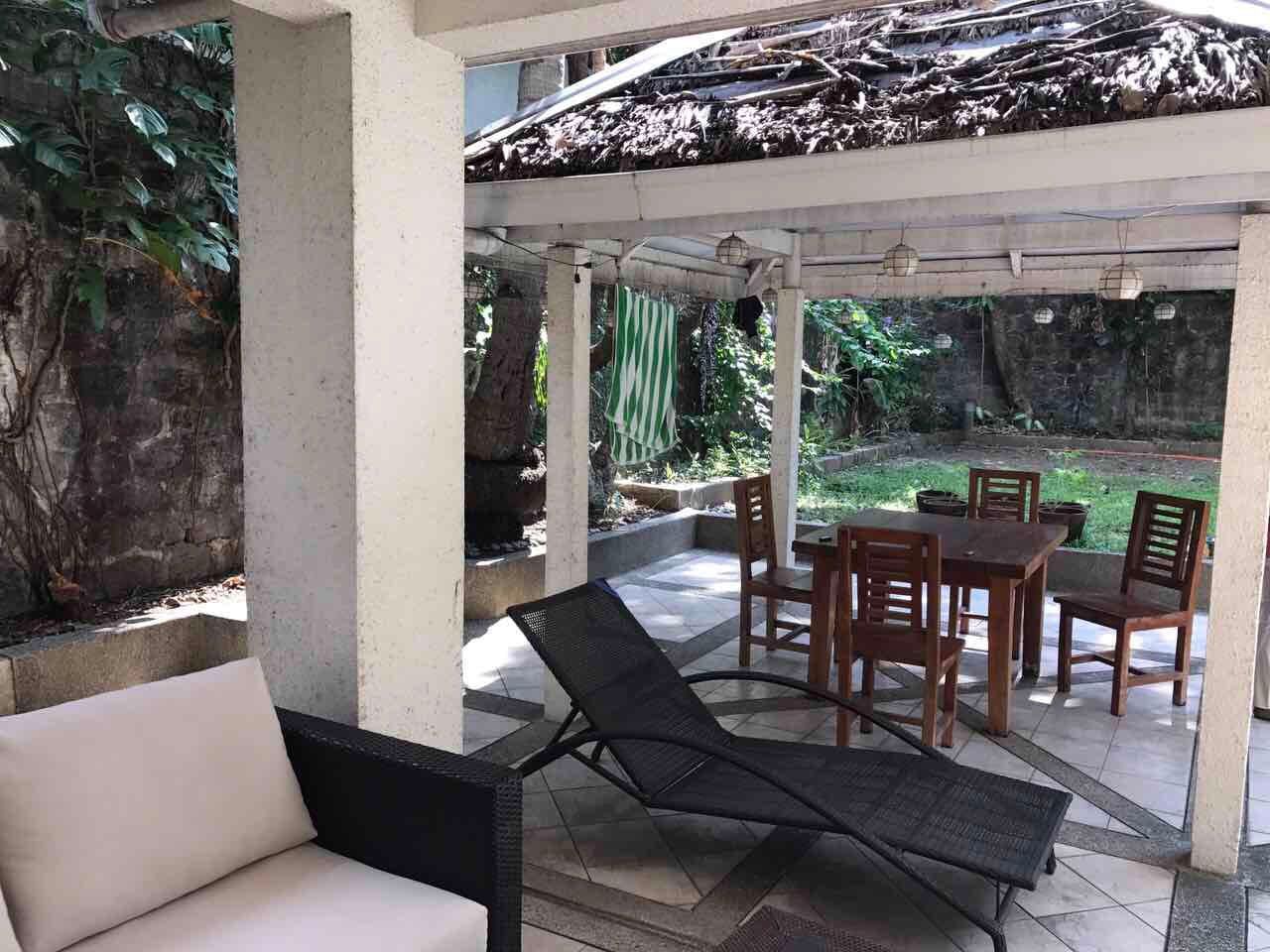 "4BR House for Rent in Dasmari?as Village, Makati"04