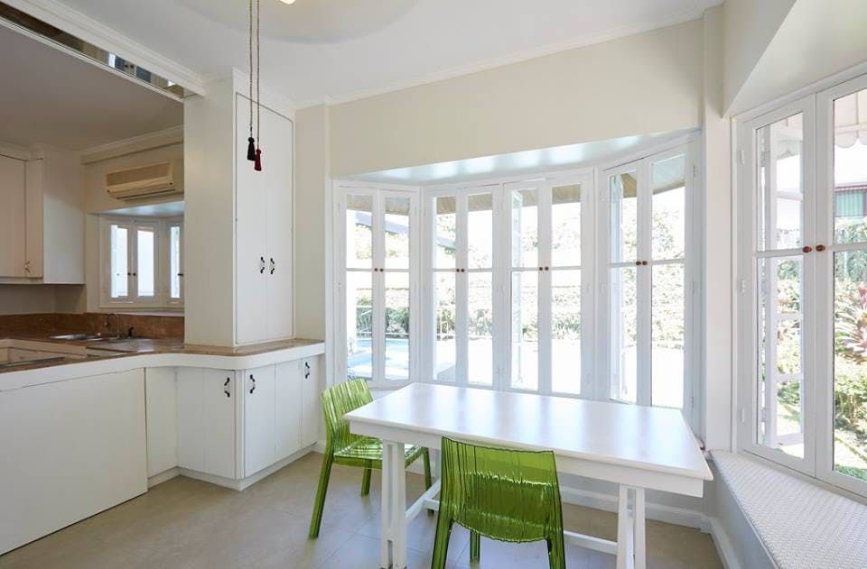 "3BR House for Rent in San Lorenzo Village, Makati"10