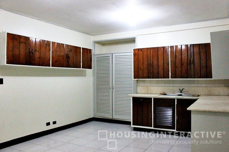 "3BR House for Rent in San Miguel Village, Makati"08