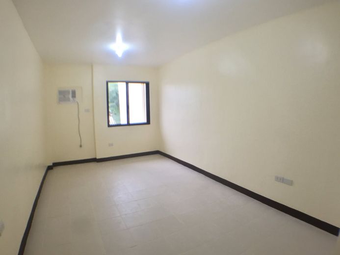 "2BR Townhouse for Rent in Pamplona Tres, Las Pi?as"01