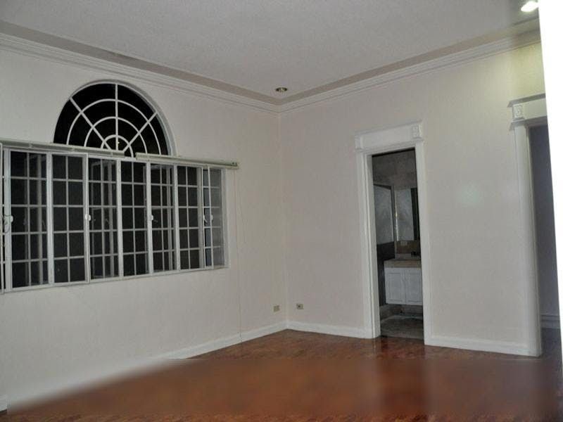 "4BR House for Rent in Ayala Alabang Village, Muntinlupa"08