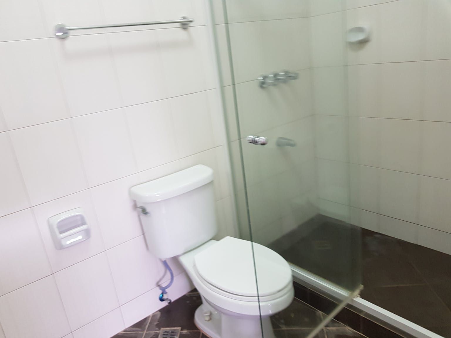 "4BR House for Rent in Dasmari?as Village, Makati"03