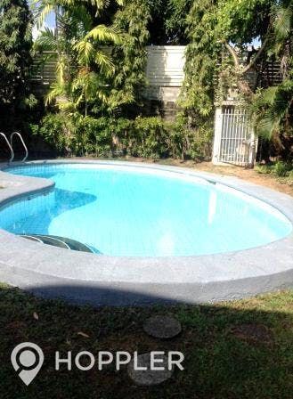 "4BR House for Rent in Dasmari?as Village, Makati"08
