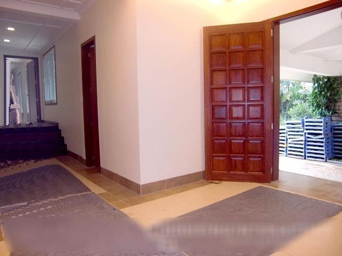 "5BR House for Rent in Forbes Park, Makati"01