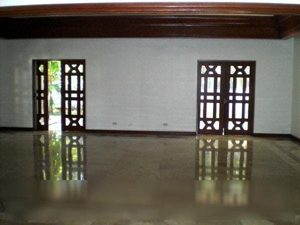 "4BR House for Rent in Forbes Park, Makati"10