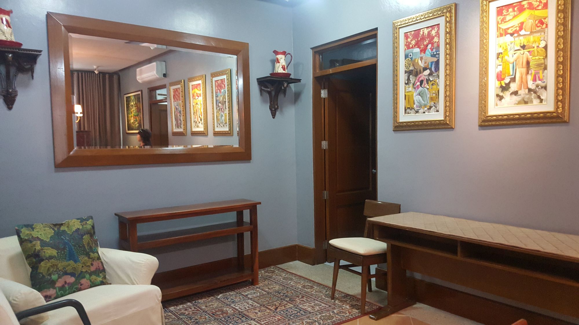 "3BR House for Rent in San Lorenzo Village, Makati"07