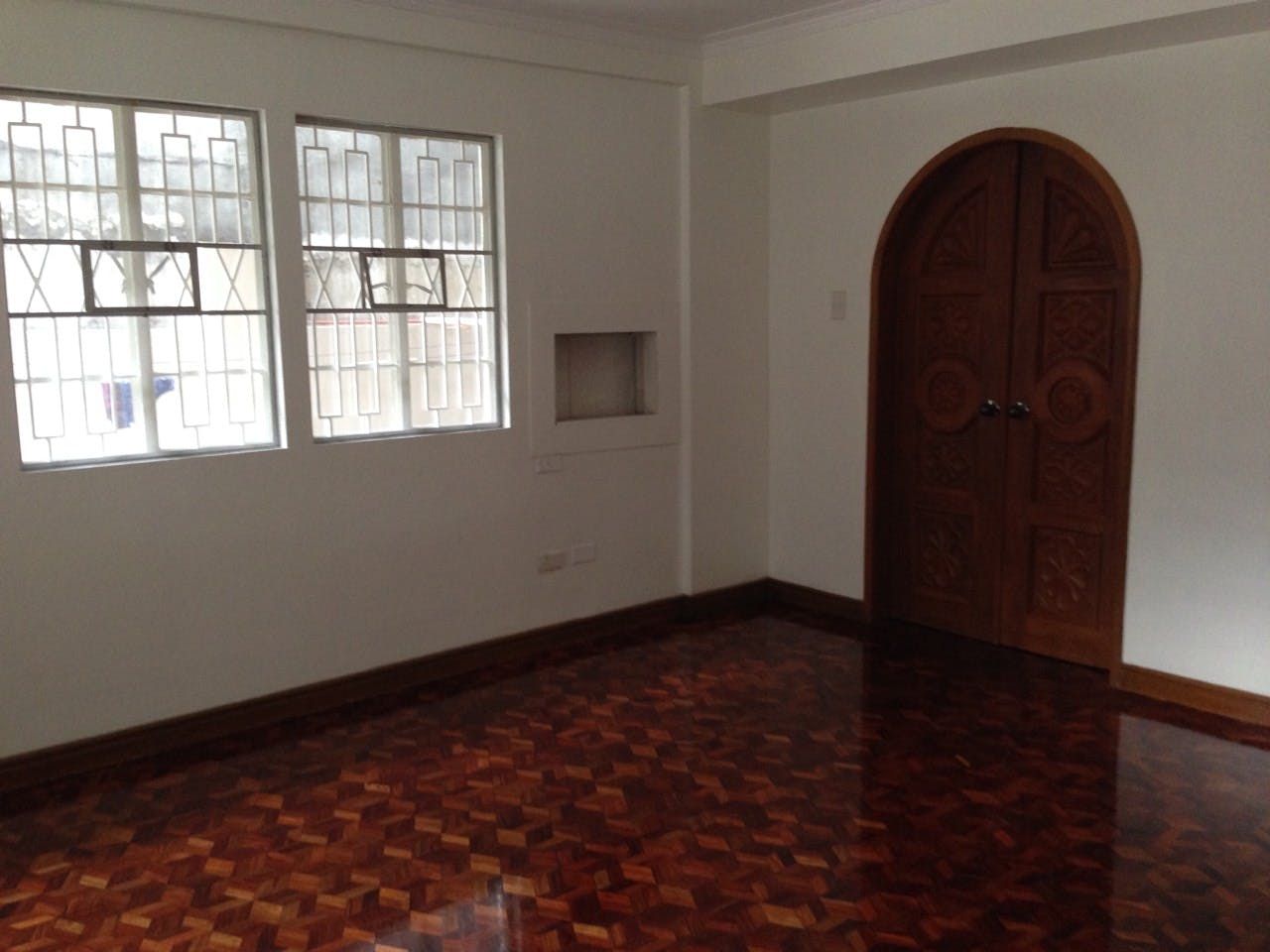 "3BR House for Rent in San Lorenzo Village, Makati"06