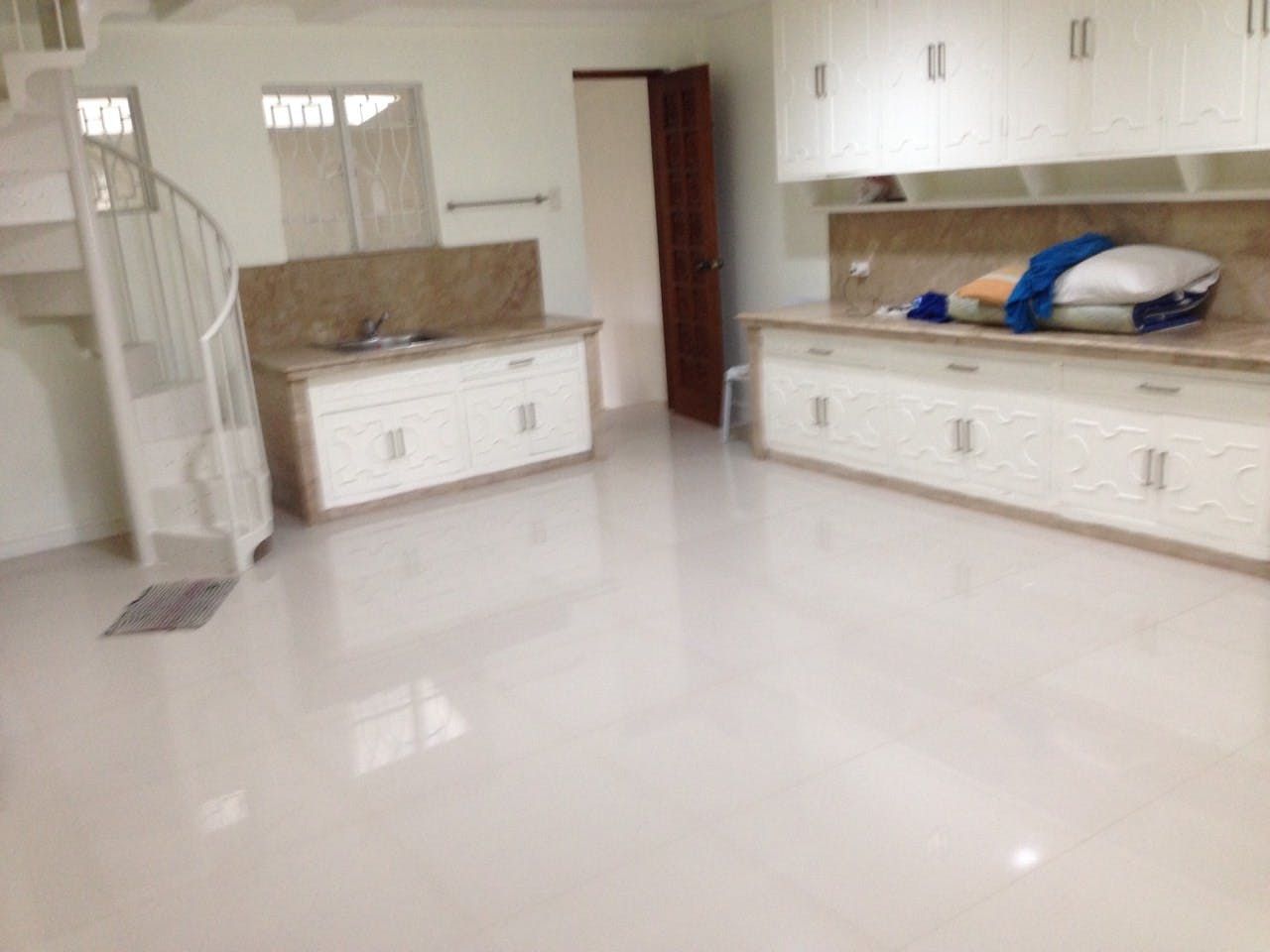 "3BR House for Rent in San Lorenzo Village, Makati"08