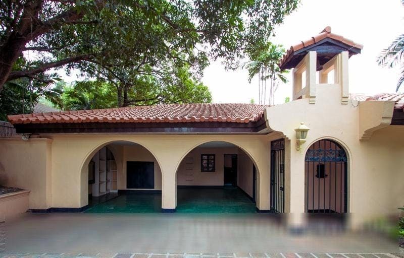 "5BR House for Rent in Forbes Park, Makati"04