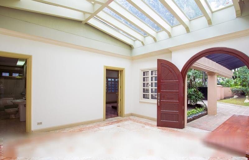 "5BR House for Rent in Forbes Park, Makati"05
