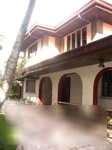 "3BR House for Rent in Dasmari?as Village, Makati"08