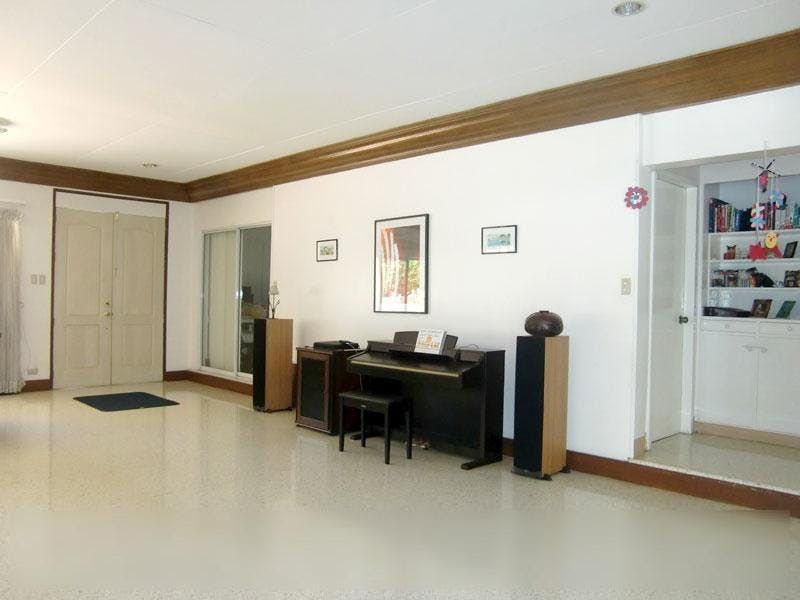 "4BR House for Rent in Forbes Park, Makati"04