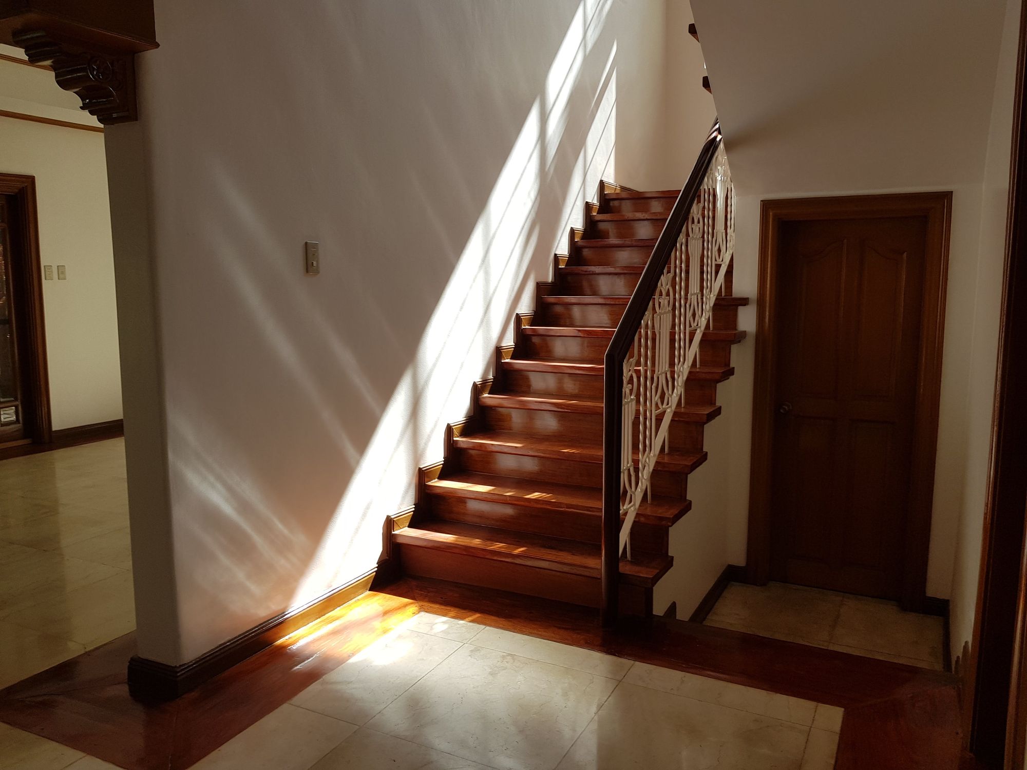 "4BR House for Rent in Ayala Alabang Village, Muntinlupa"09