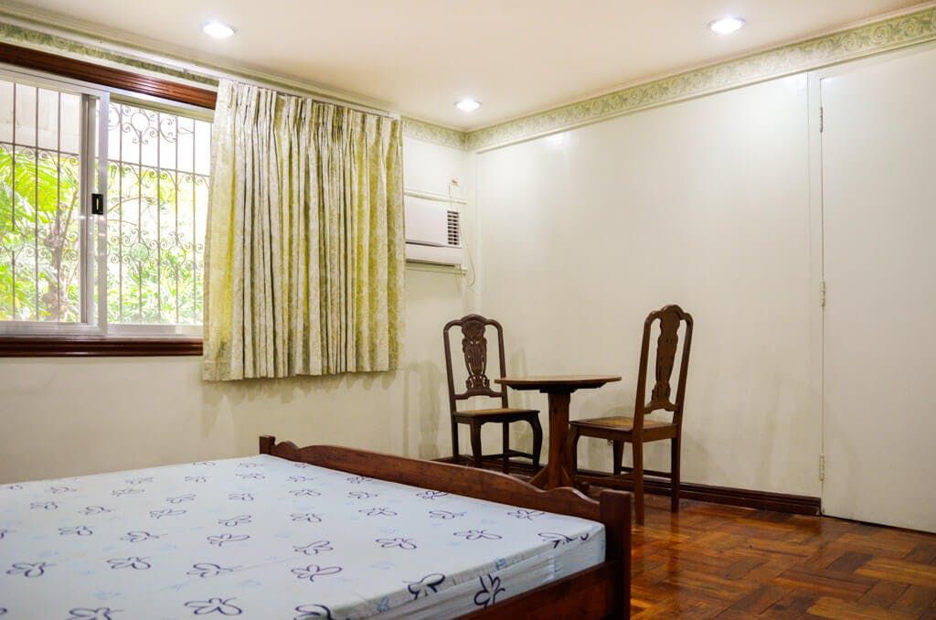 "3BR House for Rent in San Lorenzo Village, Makati"08