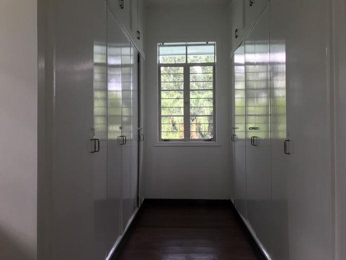 "4BR