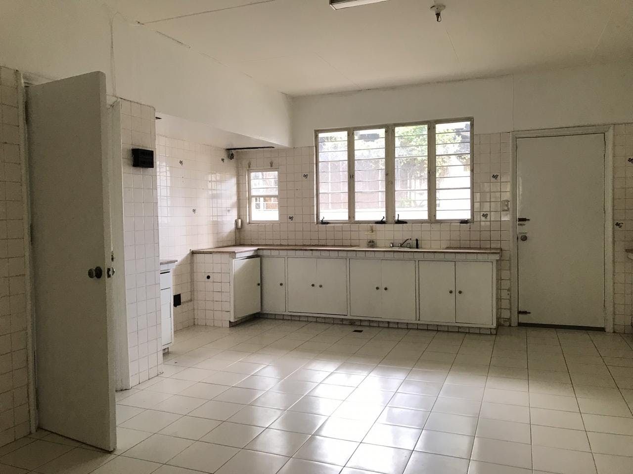 "4BR House for Rent in Bel-Air Village, Makati"06