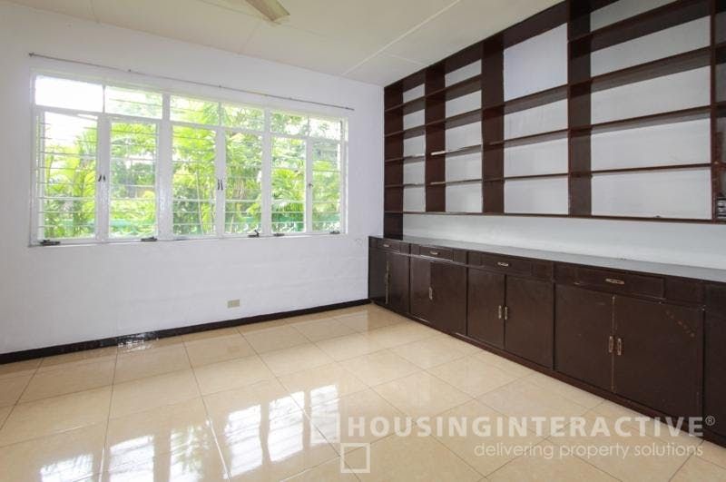 "4BR House for Rent in Bel-Air Village, Makati"08