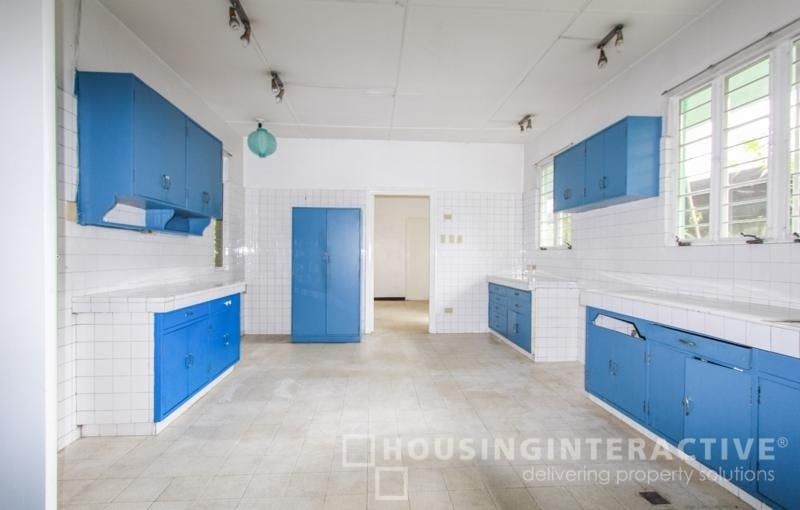 "4BR House for Rent in Bel-Air Village, Makati"10