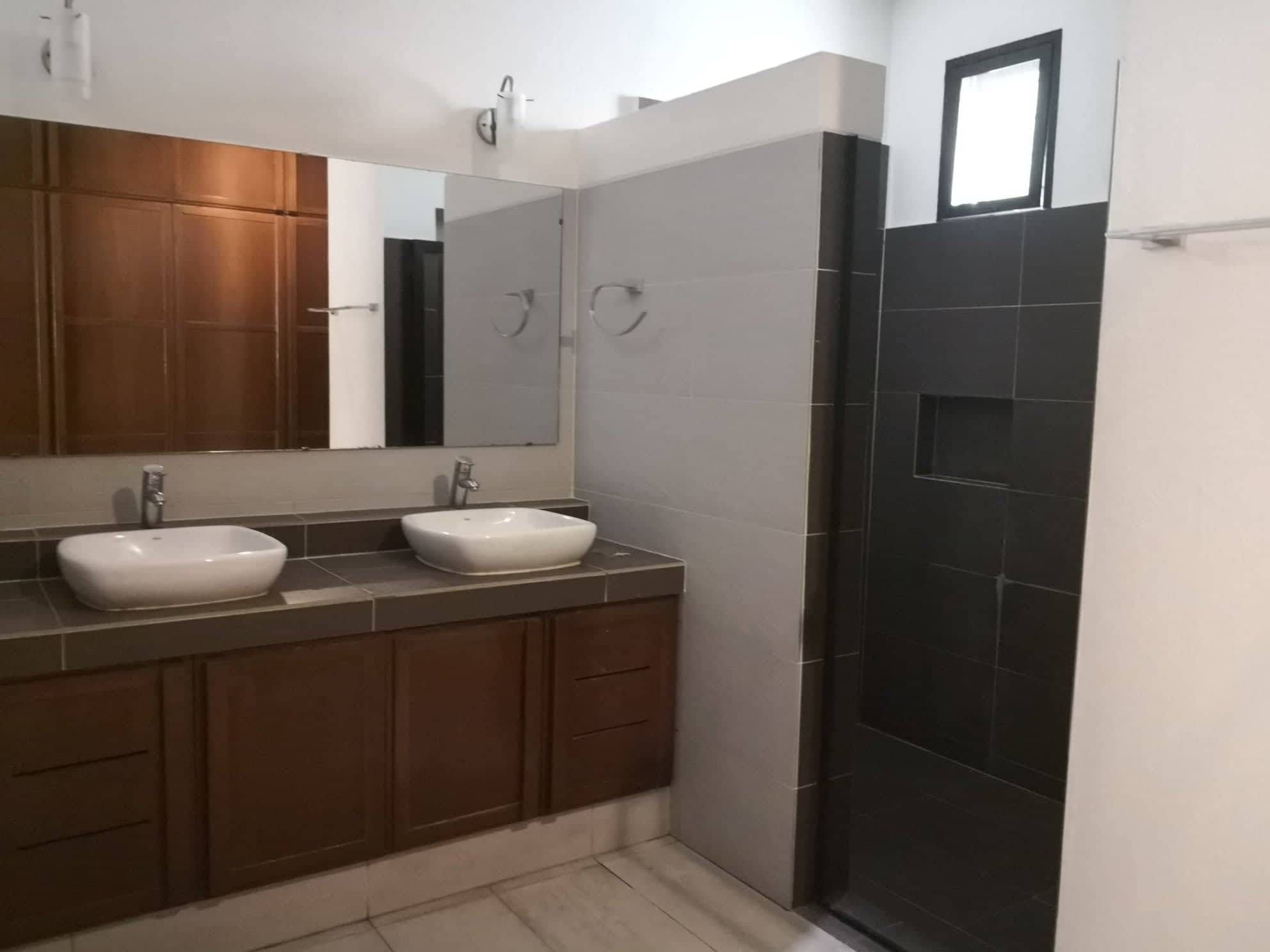"4BR House for Rent in Ayala Alabang Village, Muntinlupa"07