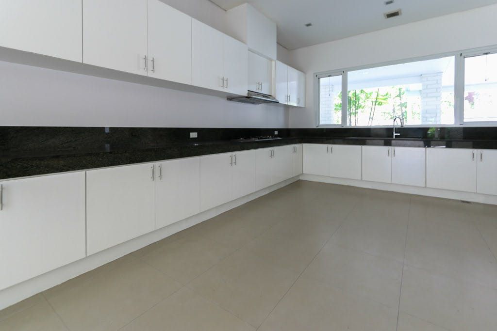 "5BR House for Rent in Forbes Park, Makati"03